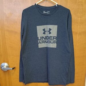 Under Armour Men's Blue Long Sleeve Shirt